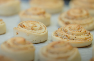 Bogati okusi dediščine - helena-4-png.png