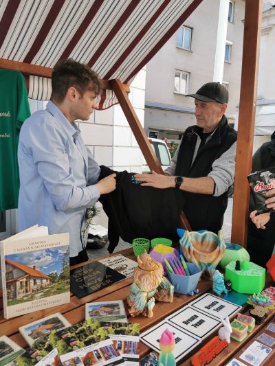 Predstavitev udeležencev - PONI GORIŠKA  - img-20250524-091749-1-jpg.jpg