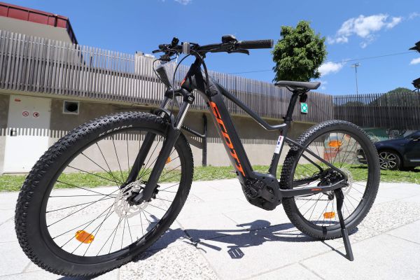 Prevzeli smo kolesarsko opremo